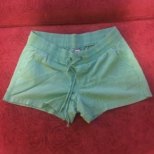 Linen mint green shorts